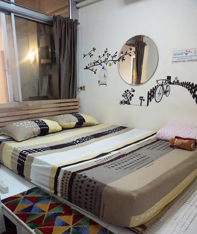 Kamin Bird Hostel Bangkok Værelse billede